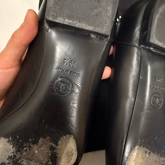 CHANEL Black Leather Ballet Loafers /Size:39.5 - Picture 5 of 8